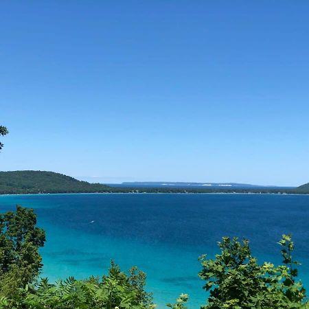 Downtown Traverse City Condo - Capri 209 Ngoại thất bức ảnh